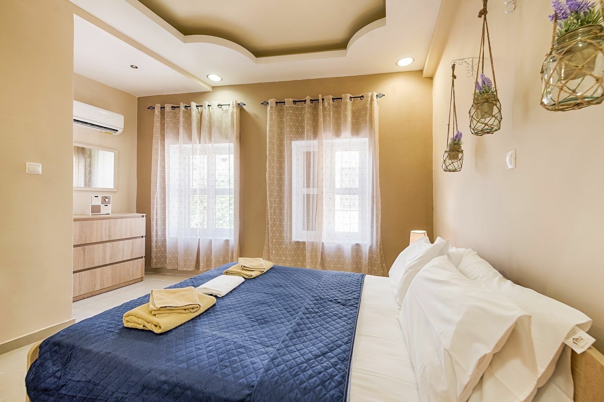 Old Town Apartment *